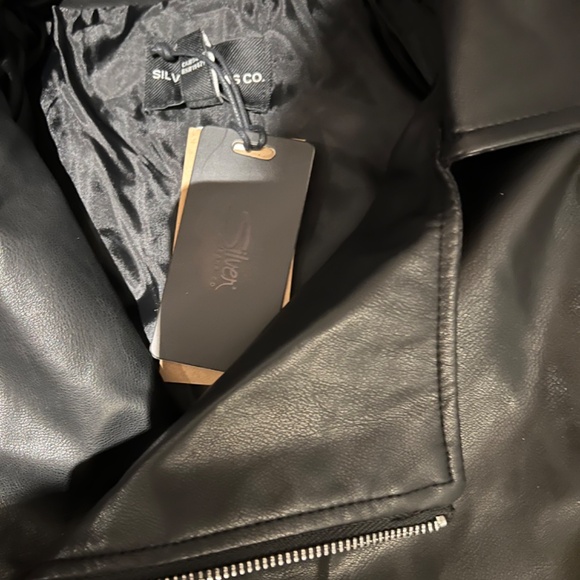 Silver vegan leather boys biker jacket - Picture 2 of 4